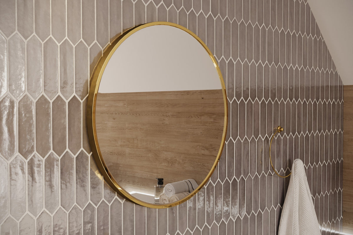 Hestia 60 – Round LED Bathroom Mirror with Gold Aluminium Frame, 60 cm