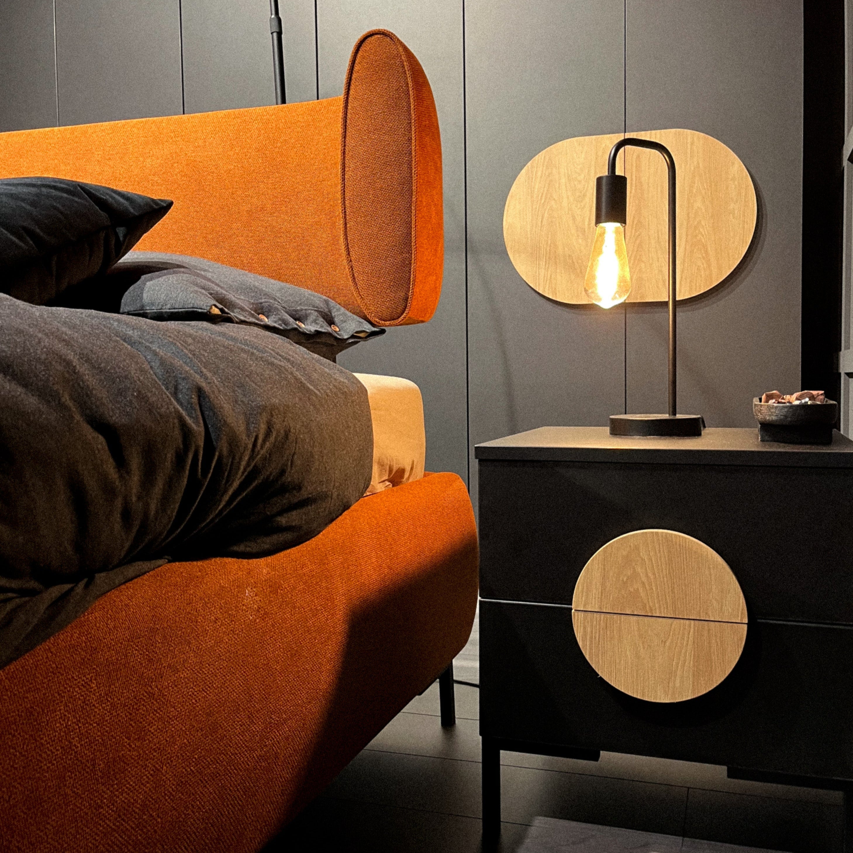 NE Ovalo Bedside Table – 2 Drawers