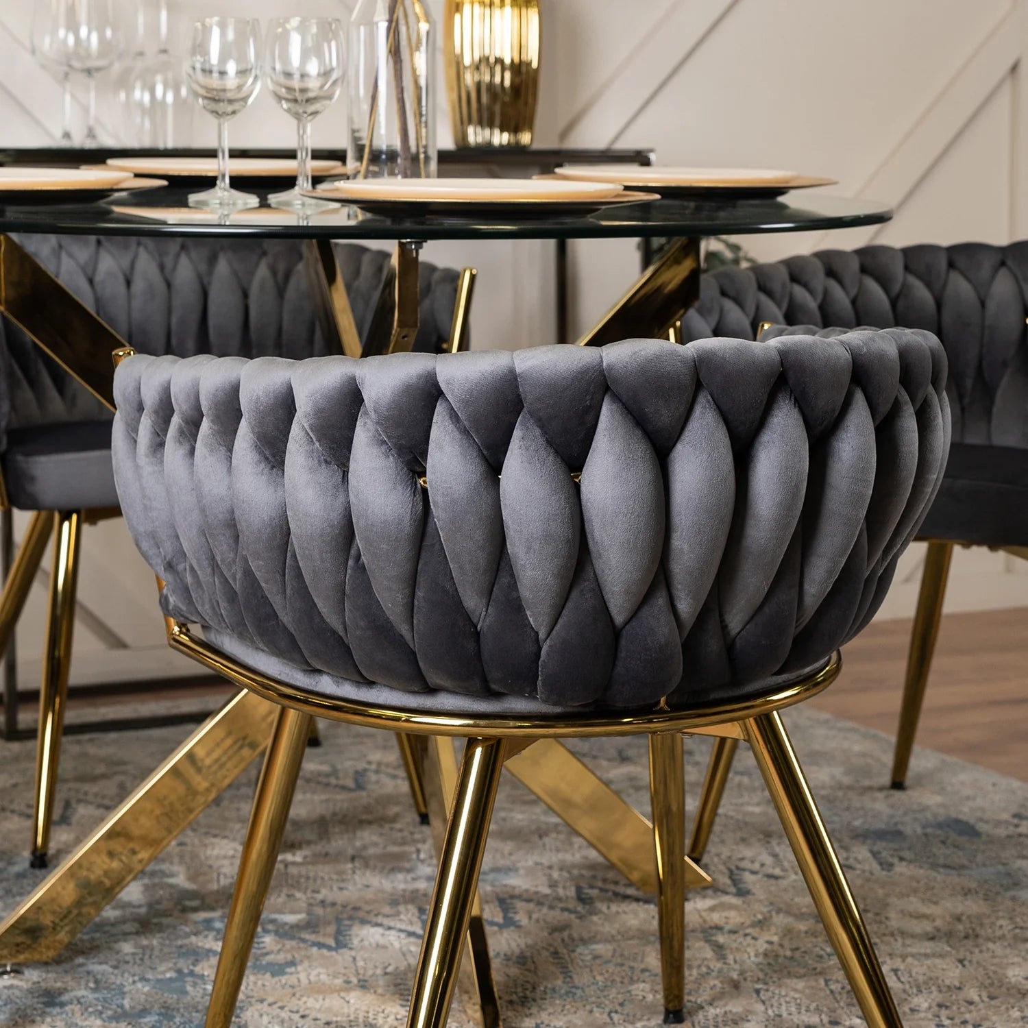 Elite CAPRI Grey Velour Chair – Luxury & Comfort in One Design