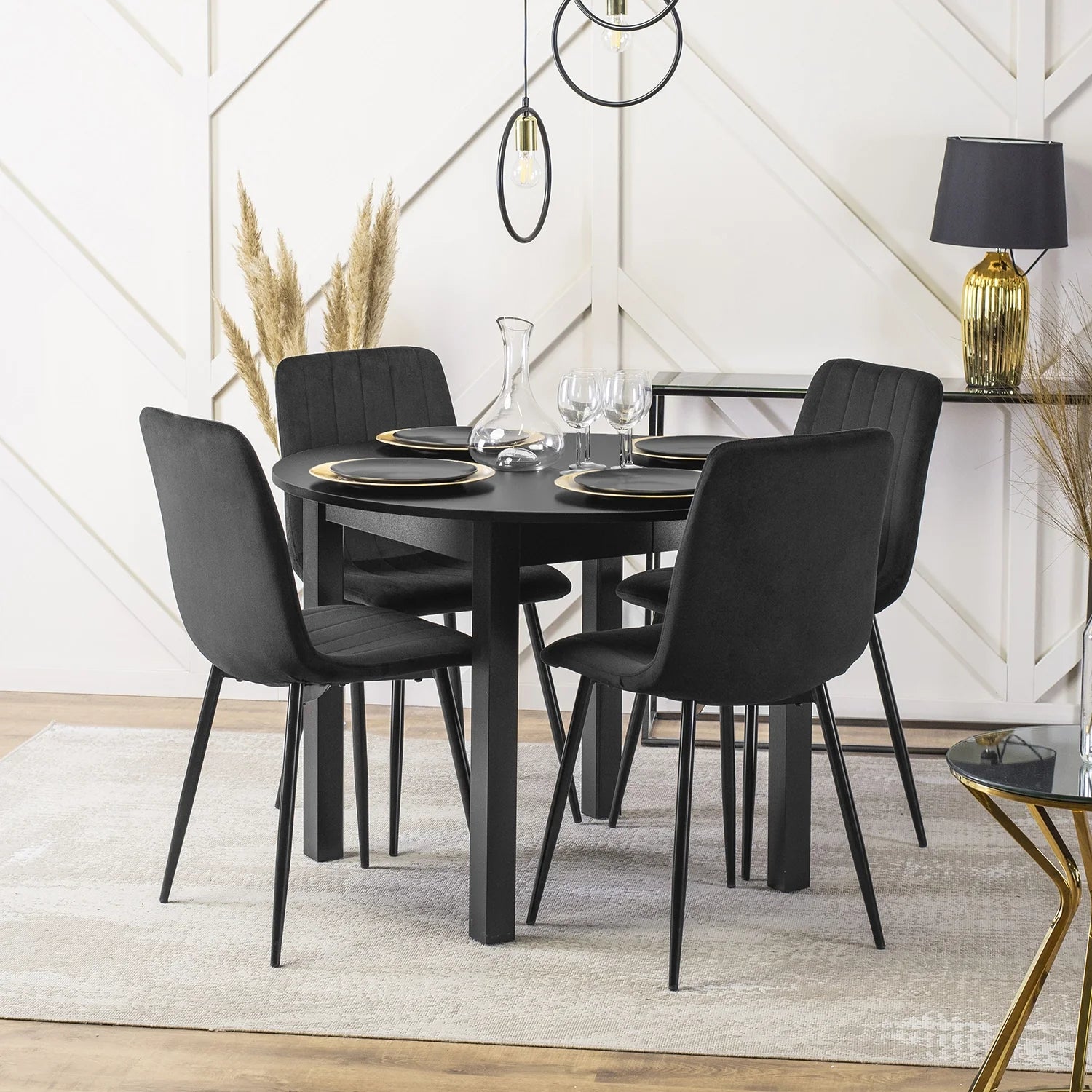Elite IBIS Black Velvet Chair – Sleek & Modern Seating