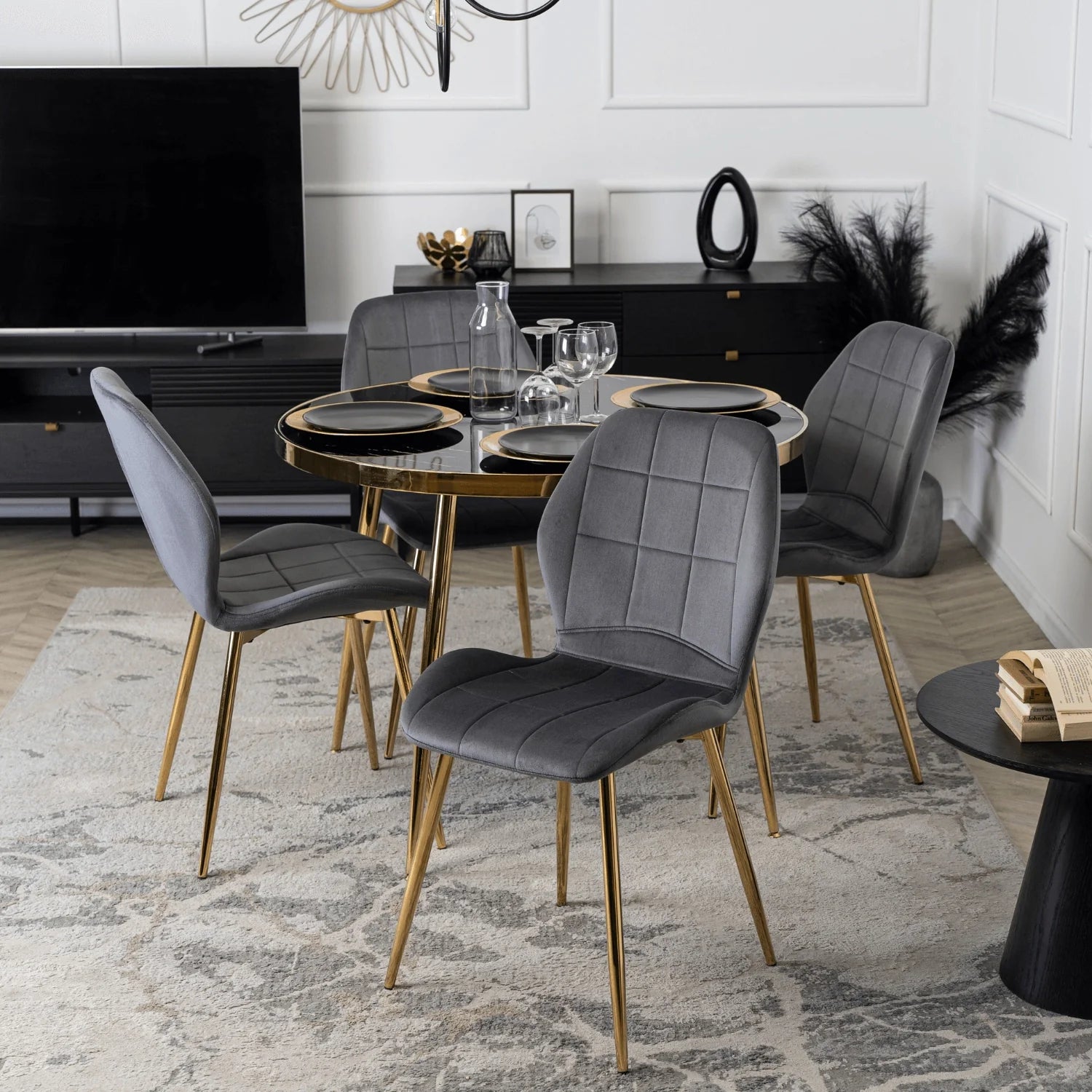 Elite IRYS Grey Velour Chair with Gold Legs – A Blend of Elegance and Modernity