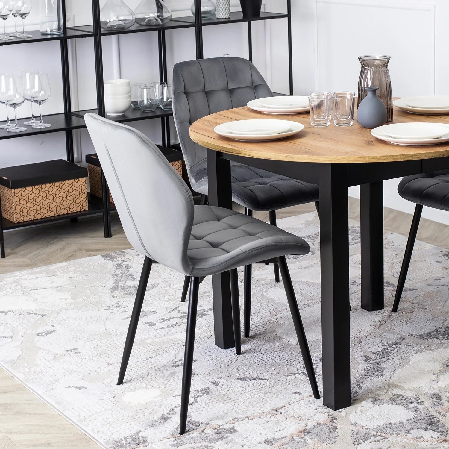 Elite LUCKY Gray Velvet Chair – Modern Comfort with a Luxurious Touch