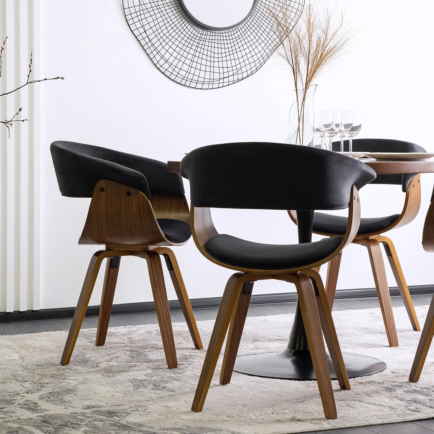 Elite OHIO 2 Chair – Black Velvet & Walnut Bentwood