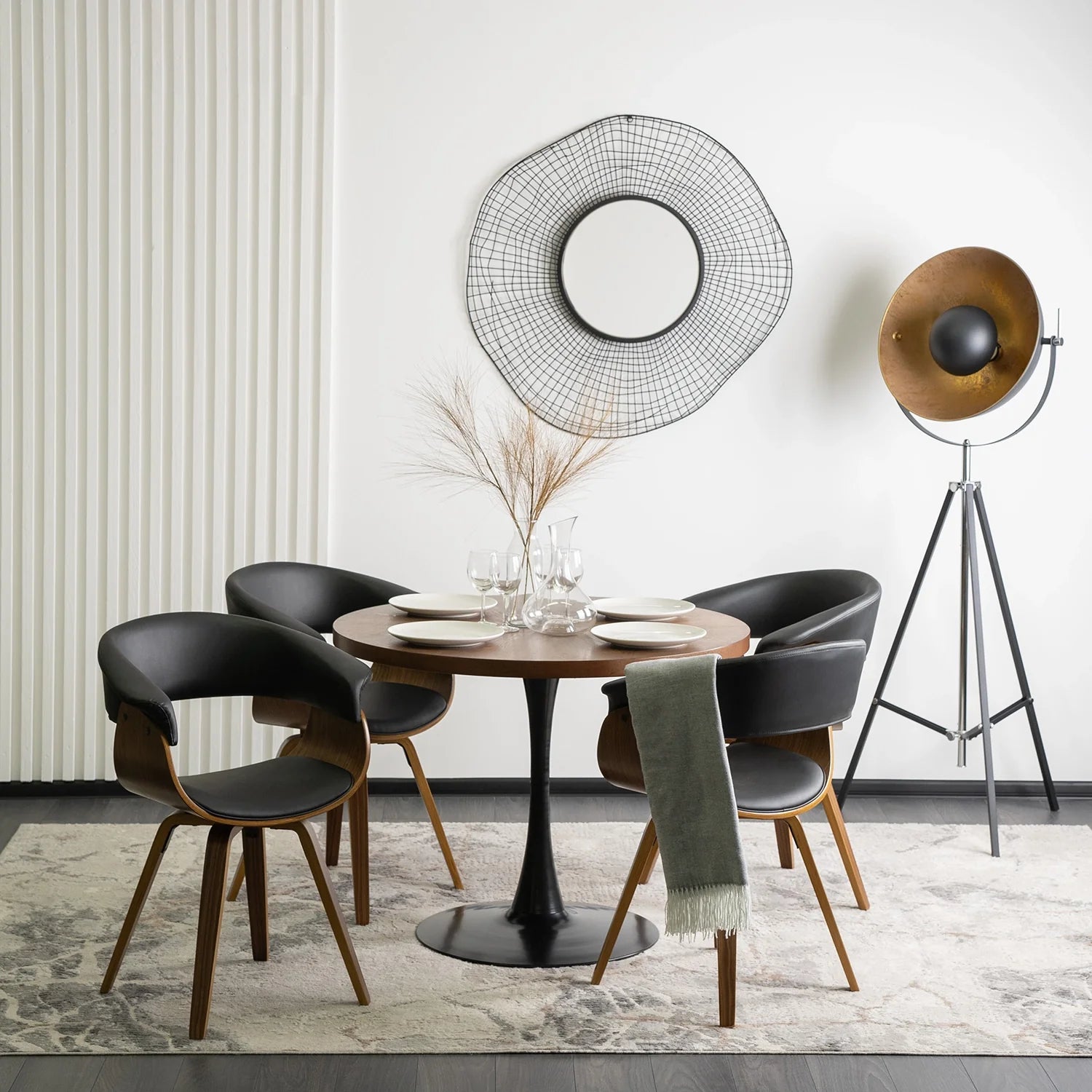 Elite OHIO Black Chair – A Fusion of Modern Elegance & Comfort