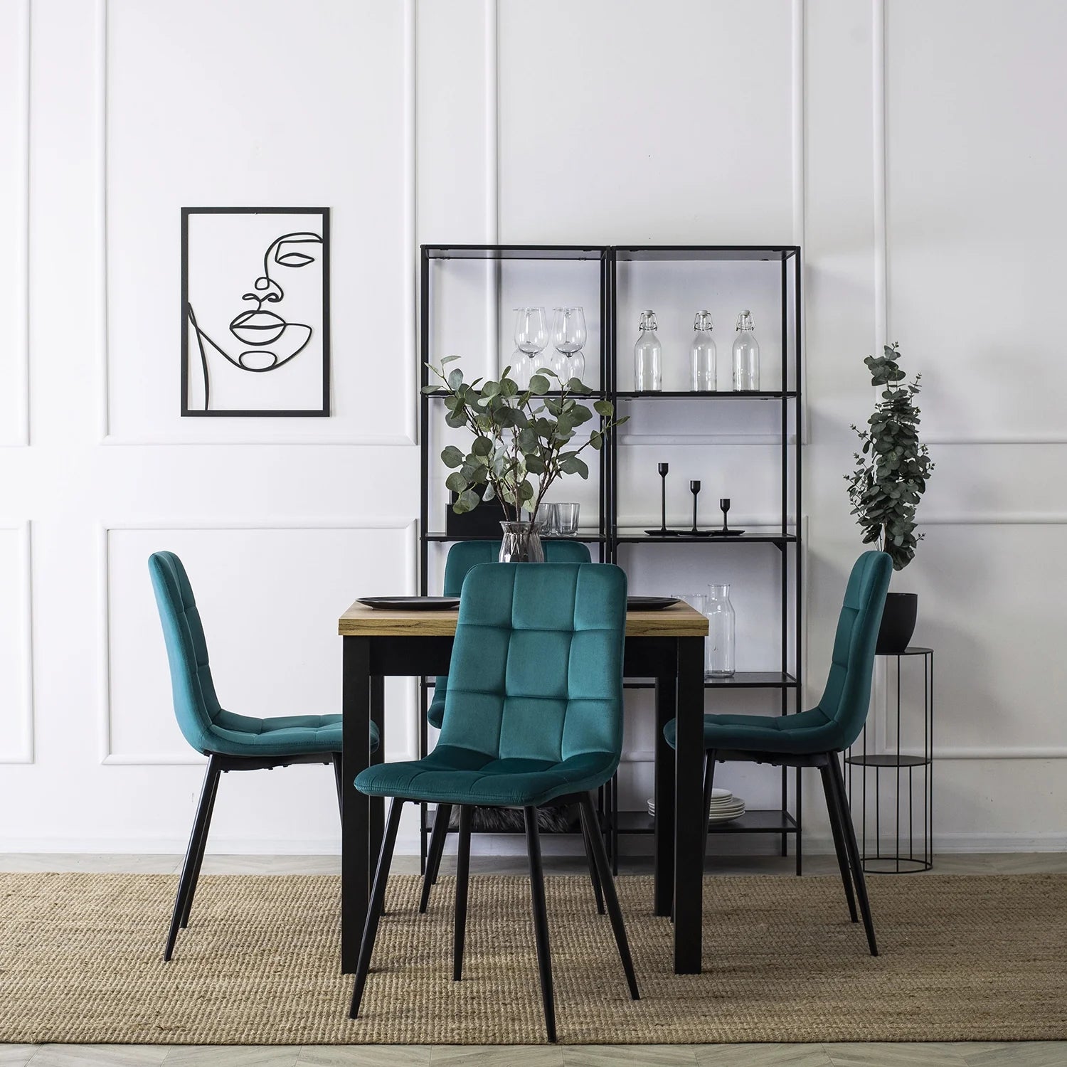 Elite PERU Turquoise Velvet Chair – A Stylish Pop of Color and Comfort