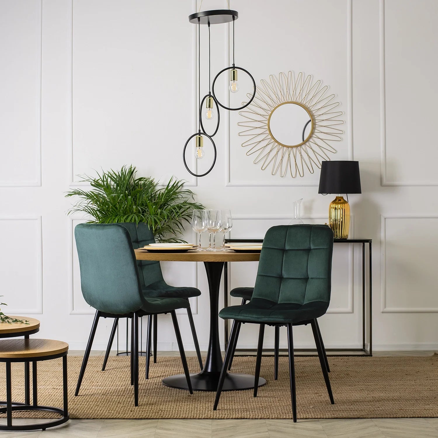 Elite PERU Green Velvet Chair – A Stylish Touch of Elegance