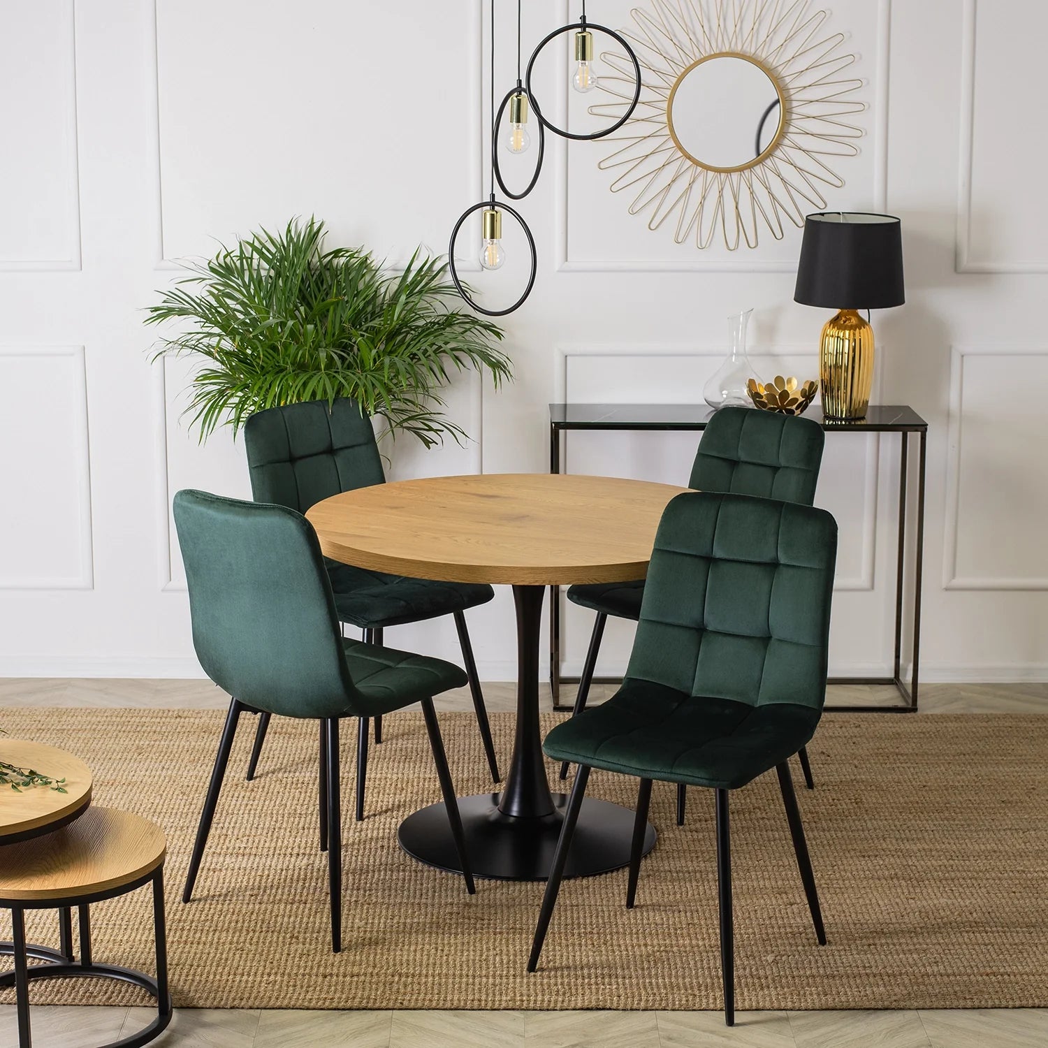 Elite PERU Green Velvet Chair – A Stylish Touch of Elegance