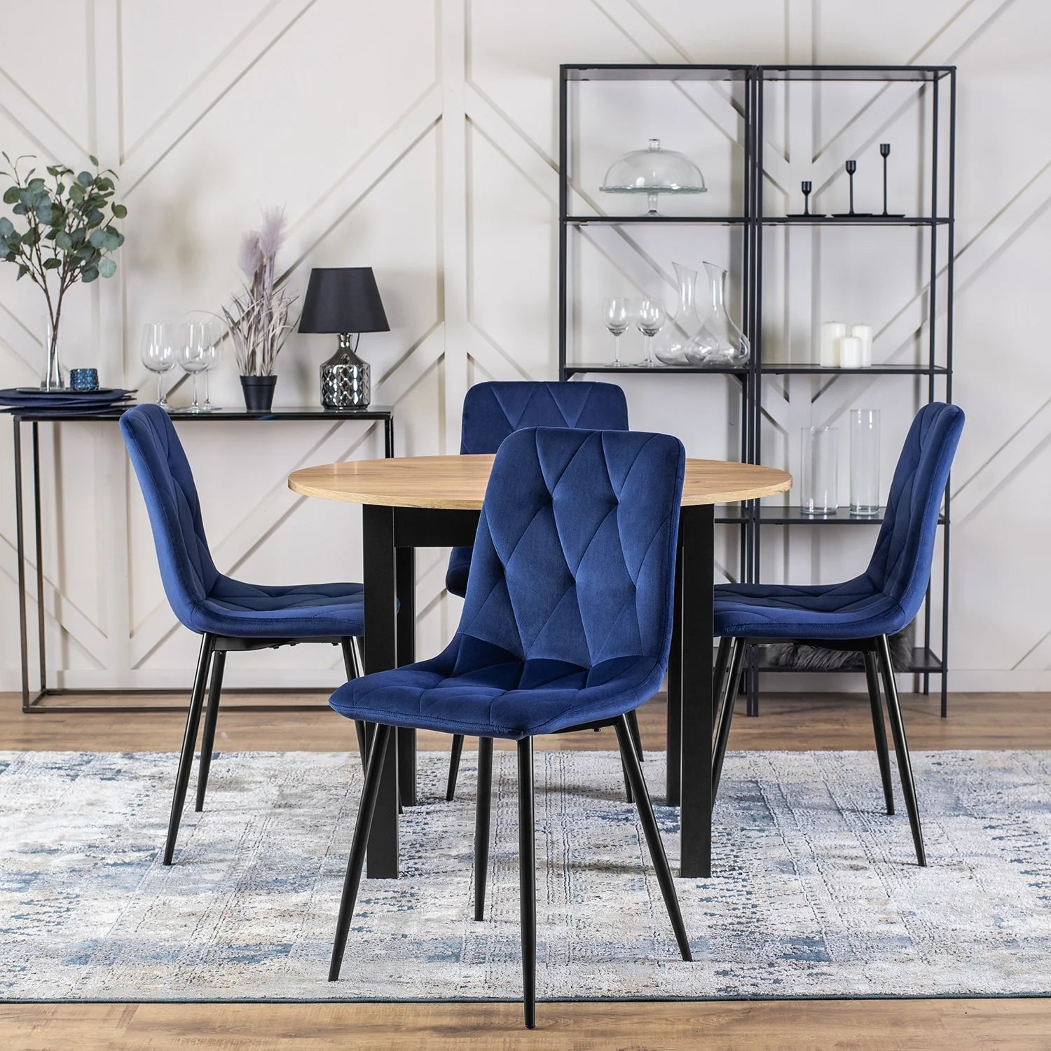 Elite ROBIN Marineblauer Samtsessel – Ein Statement für Eleganz und Komfort