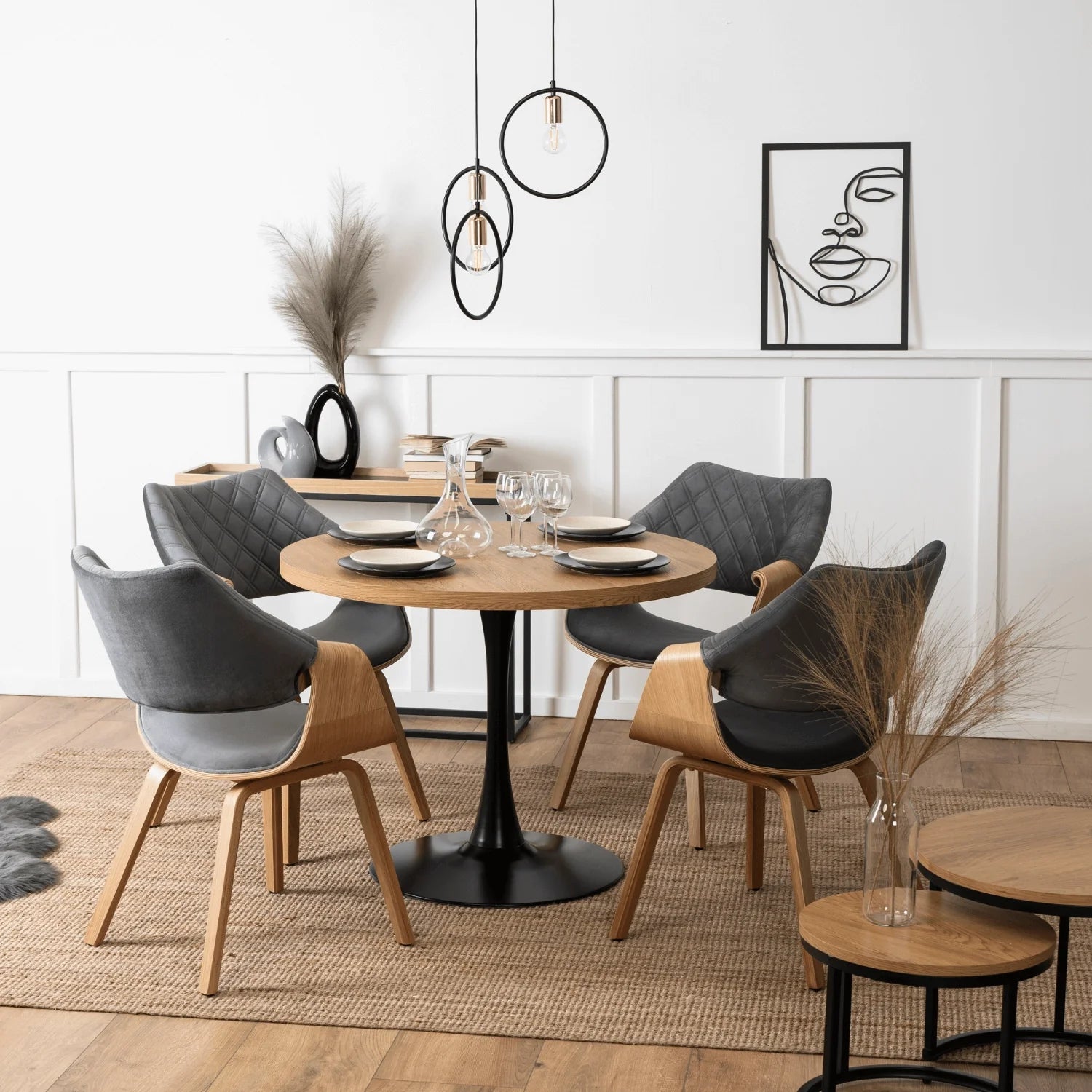 Elite LUISE Grauer Samtsessel – Eine stilvolle Mischung aus Komfort und Eleganz