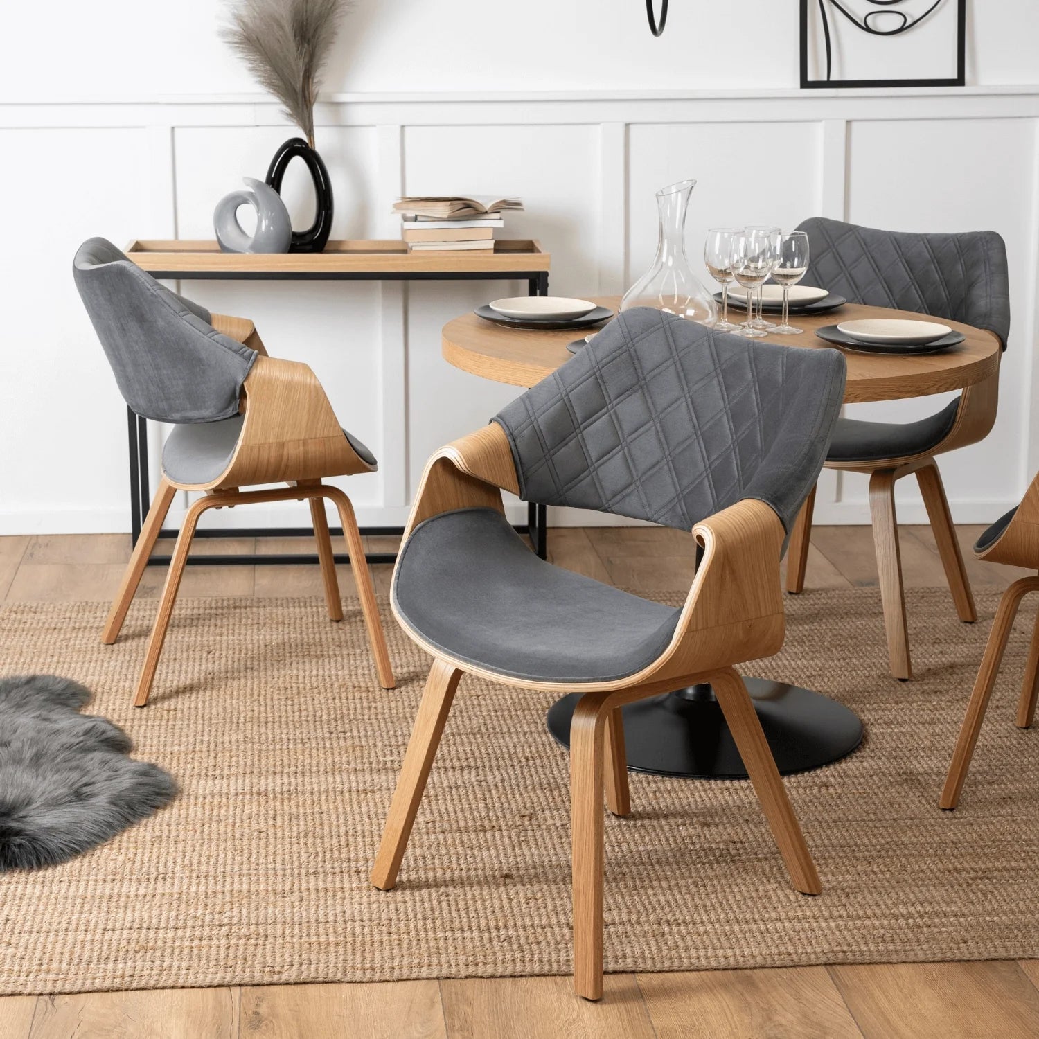 Elite LUISE Grauer Samtsessel – Eine stilvolle Mischung aus Komfort und Eleganz