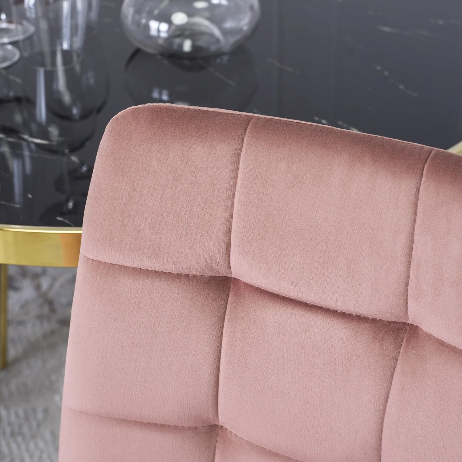 Elite YORK Pink Velvet Chair – A Statement of Elegance & Luxury