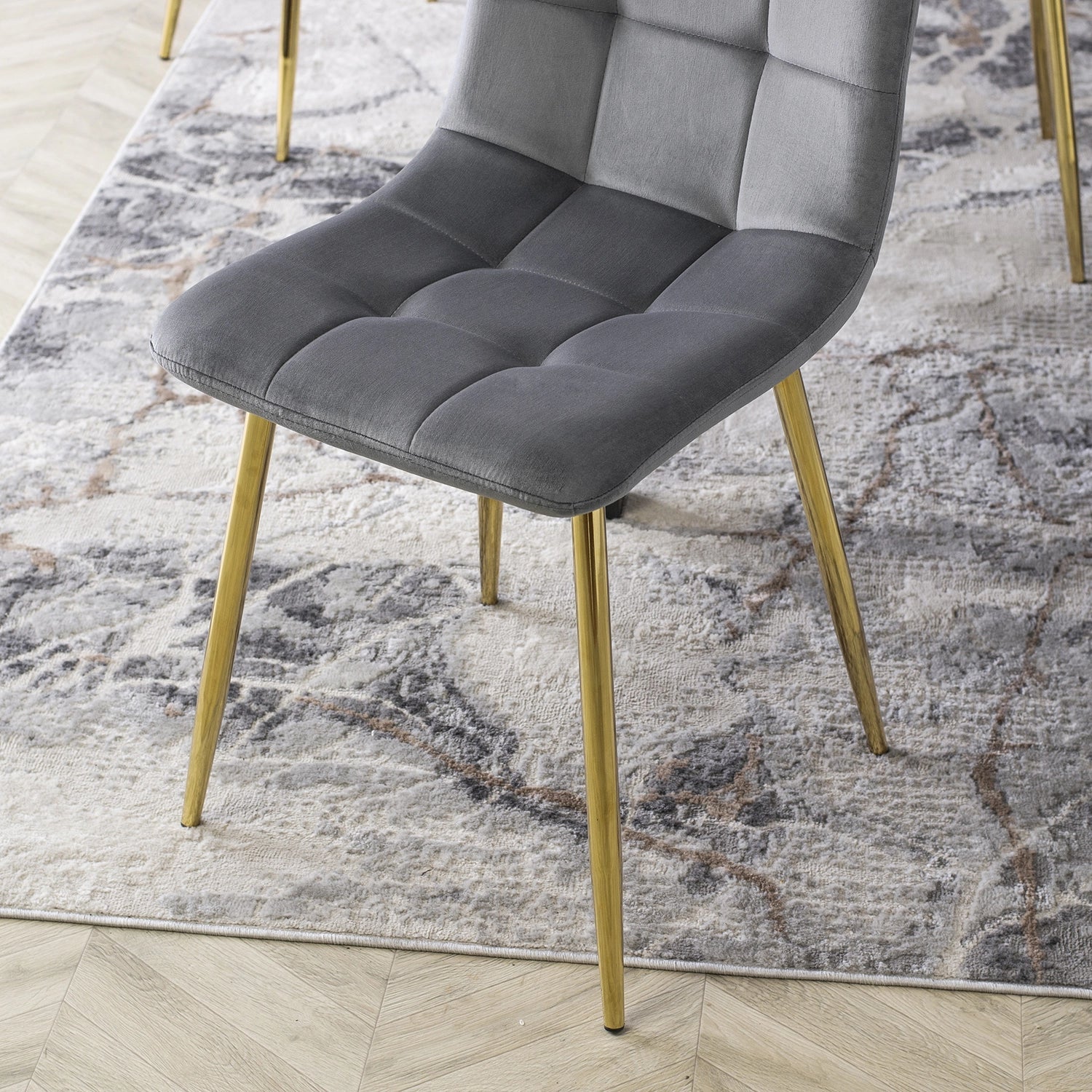 Elite YORK Grey Velvet Chair – A Touch of Glamour & Comfort