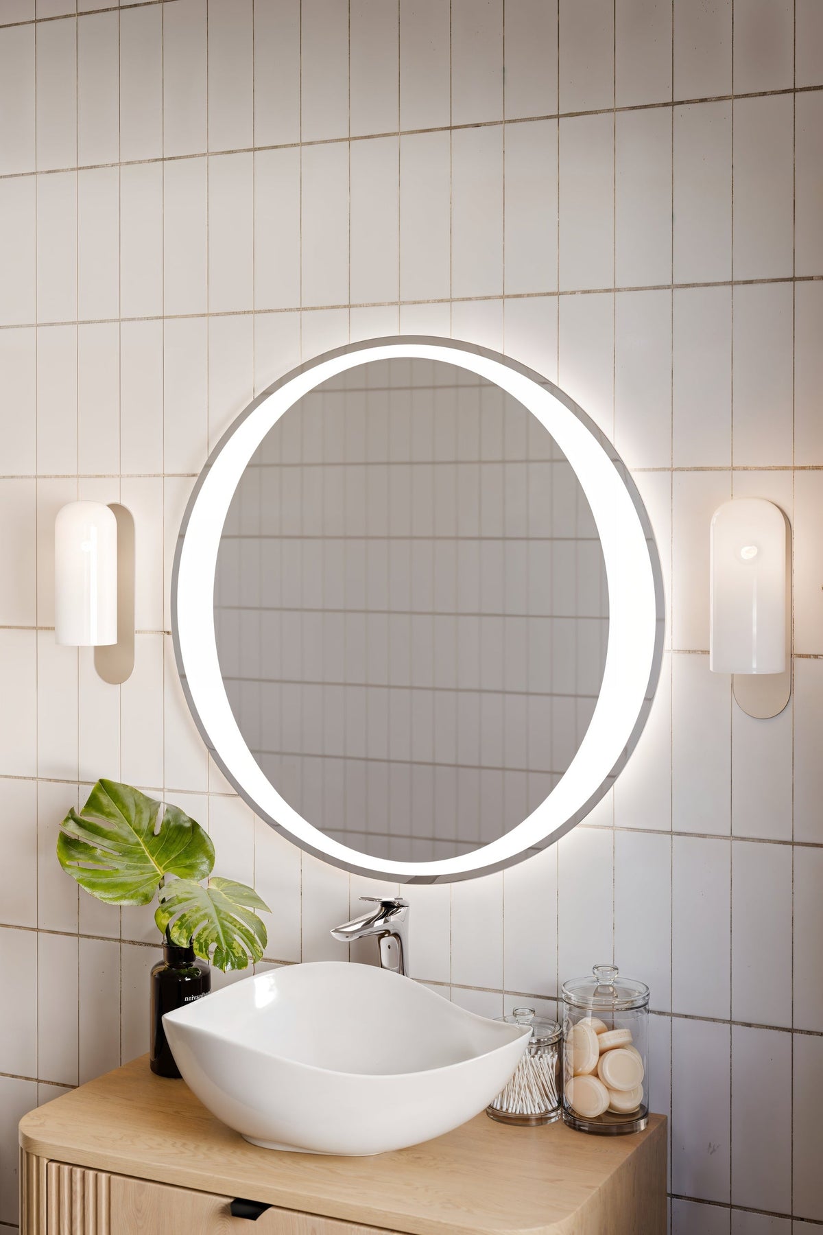 Aurelia LU LED 80 – Round Frameless LED Bathroom Mirror, 80 cm
