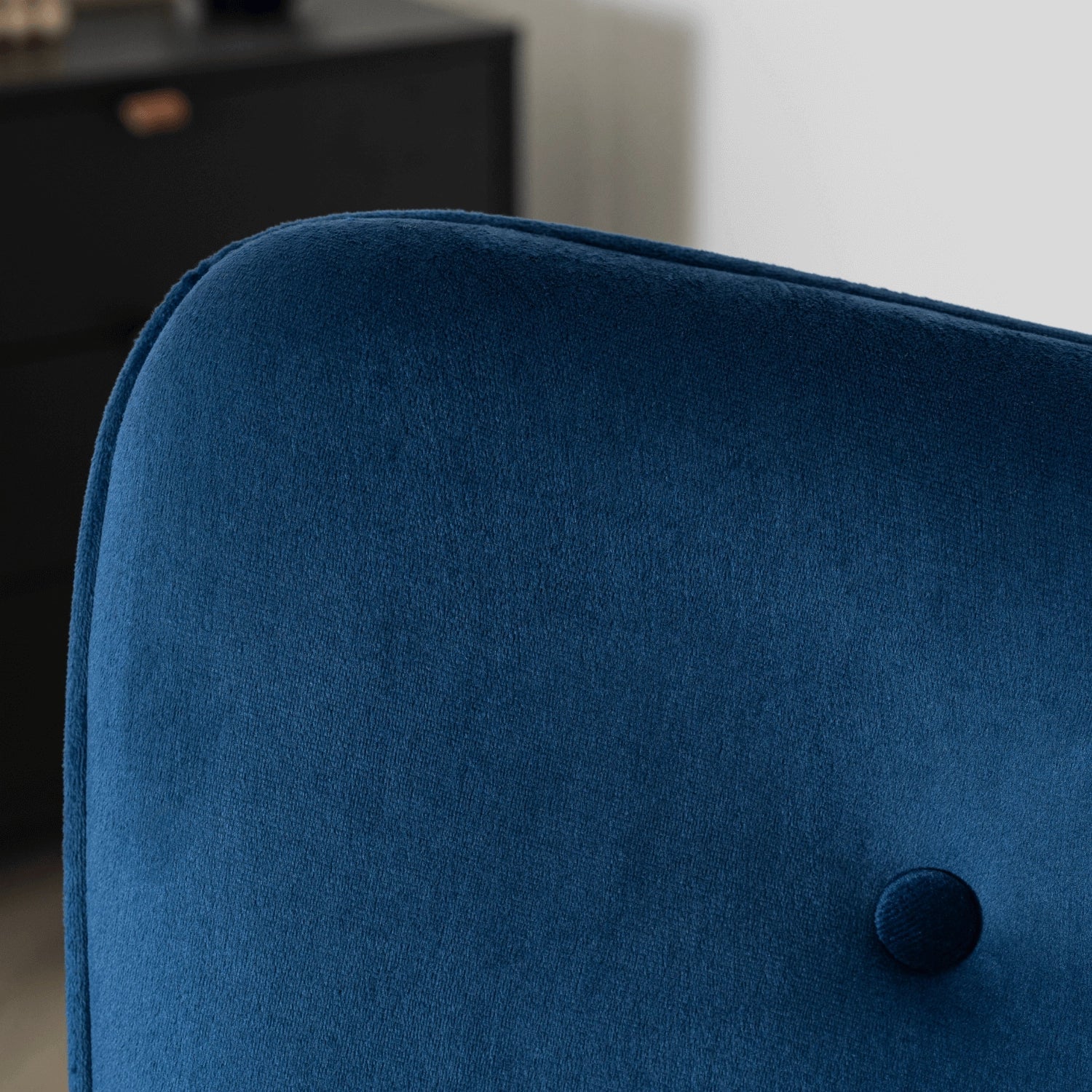 Elite LOZANO Marineblauer Samtsessel mit Fußhocker