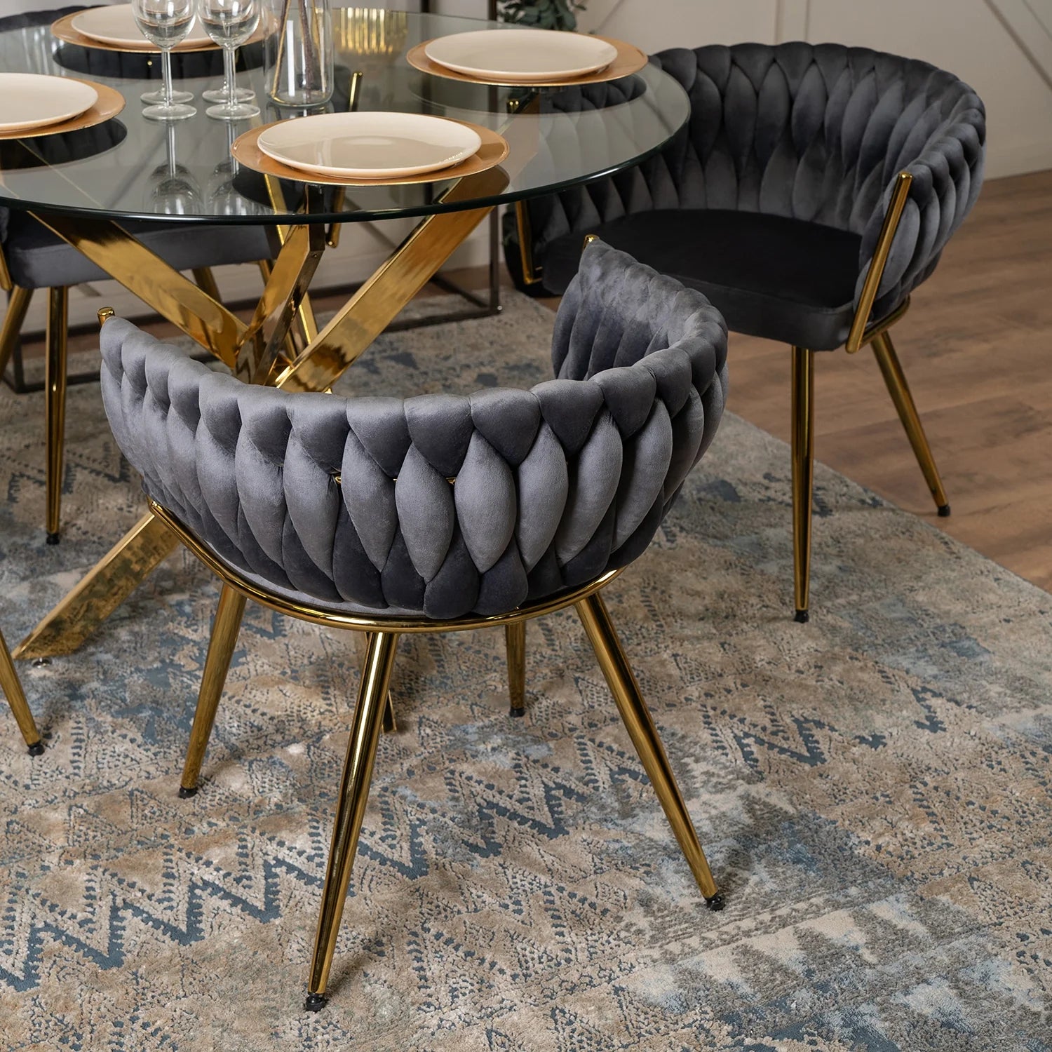 Elite CAPRI Grey Velour Chair – Luxury & Comfort in One Design