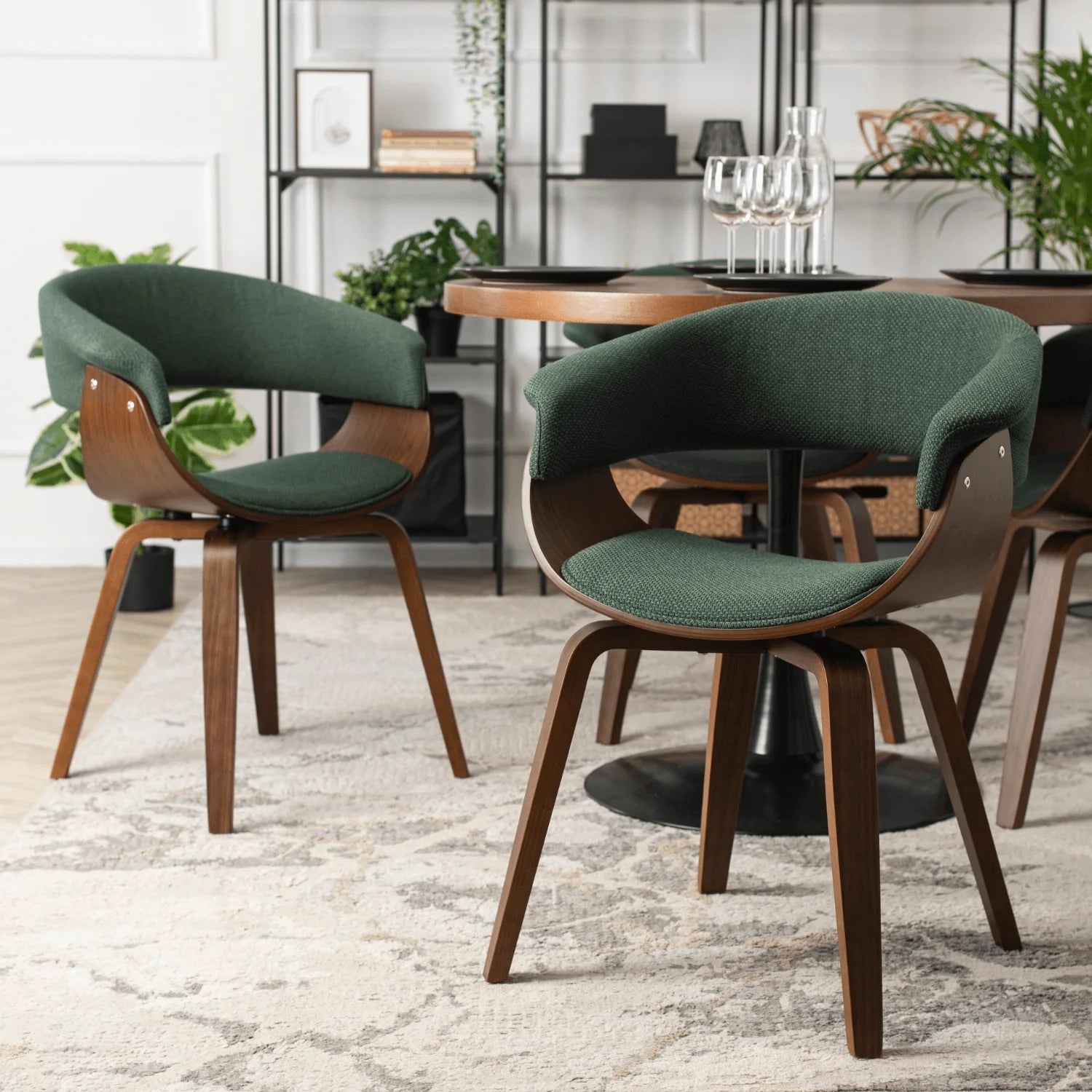 Elite GARY 2 Green/Walnut Chair – Where Comfort Meets Elegance