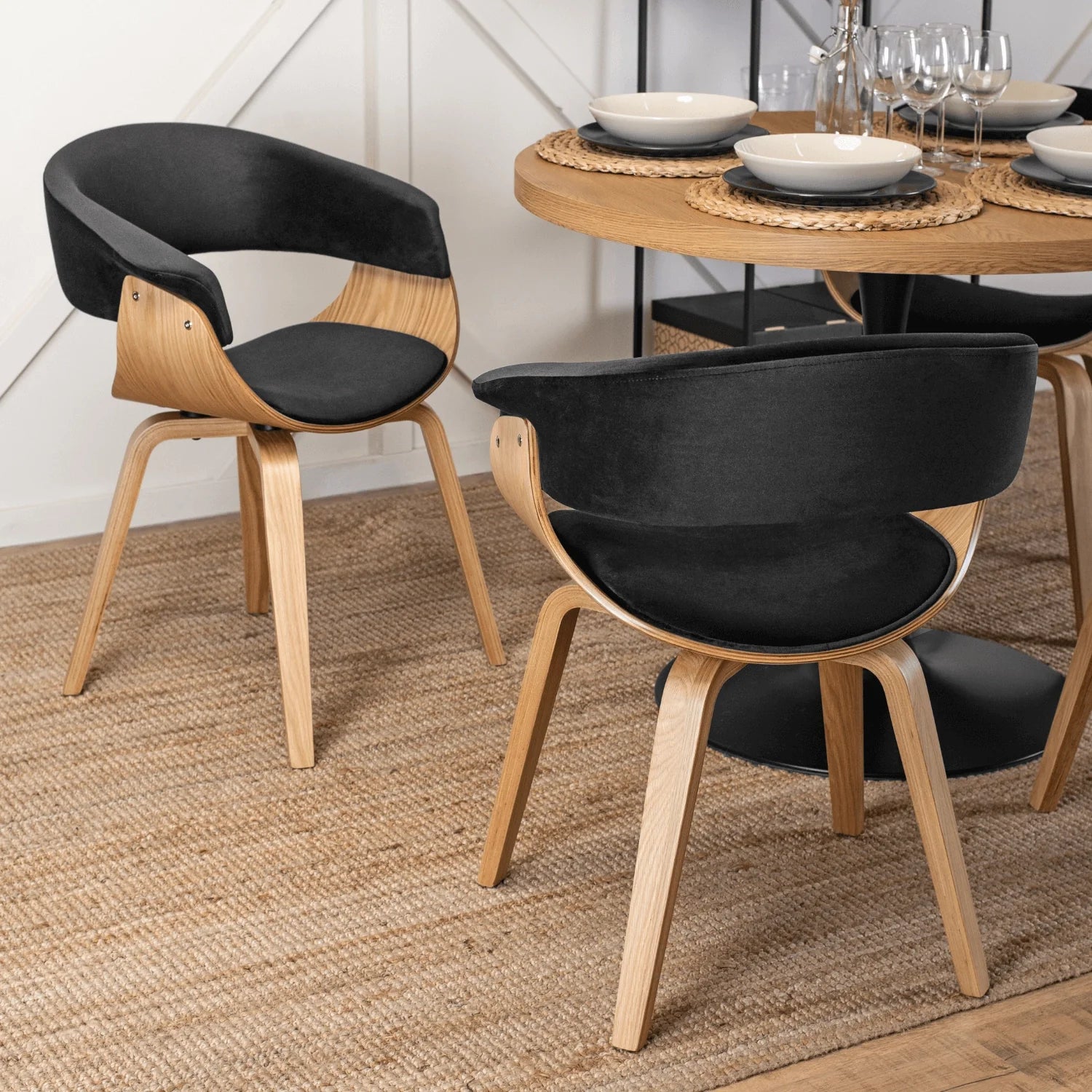 Elite GARY Golden Oak/Black Chair – A Fusion of Elegance & Comfort