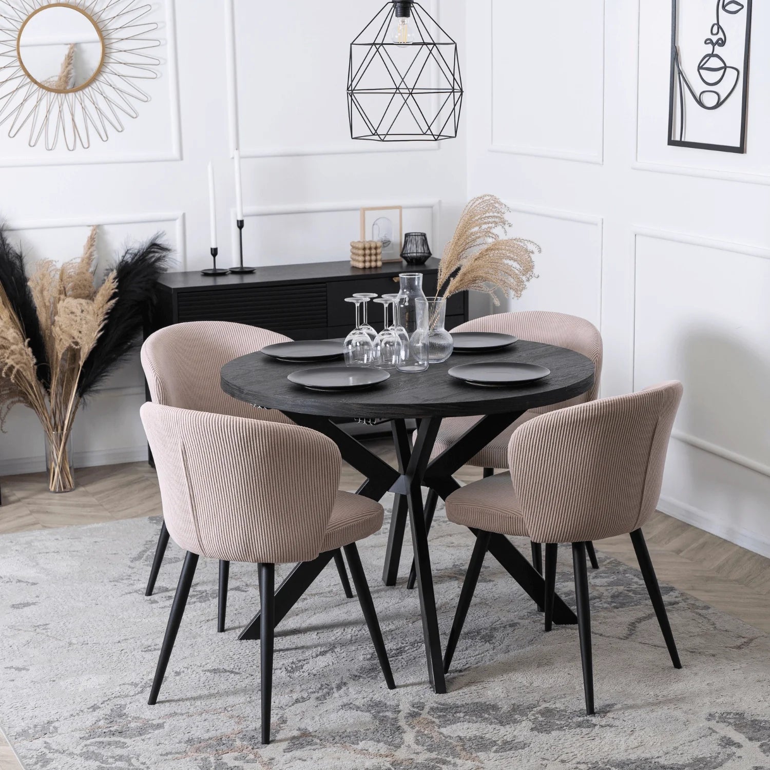 Elite HAILEY Stuhl – Schicker rosa Cord mit schwarzen Metallbeinen