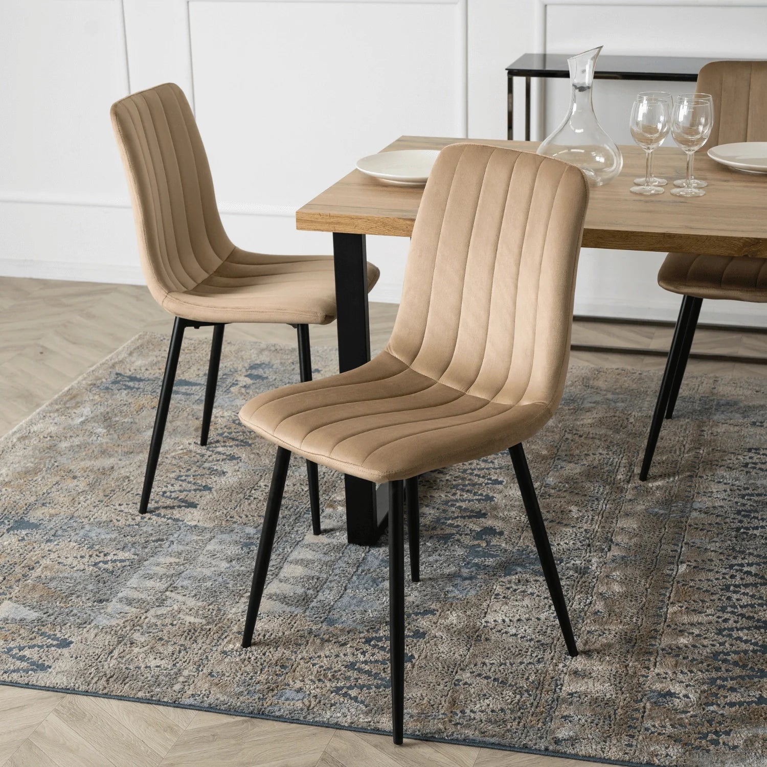 Elite IBIS Beige Velvet Chair – A Touch of Modern Elegance