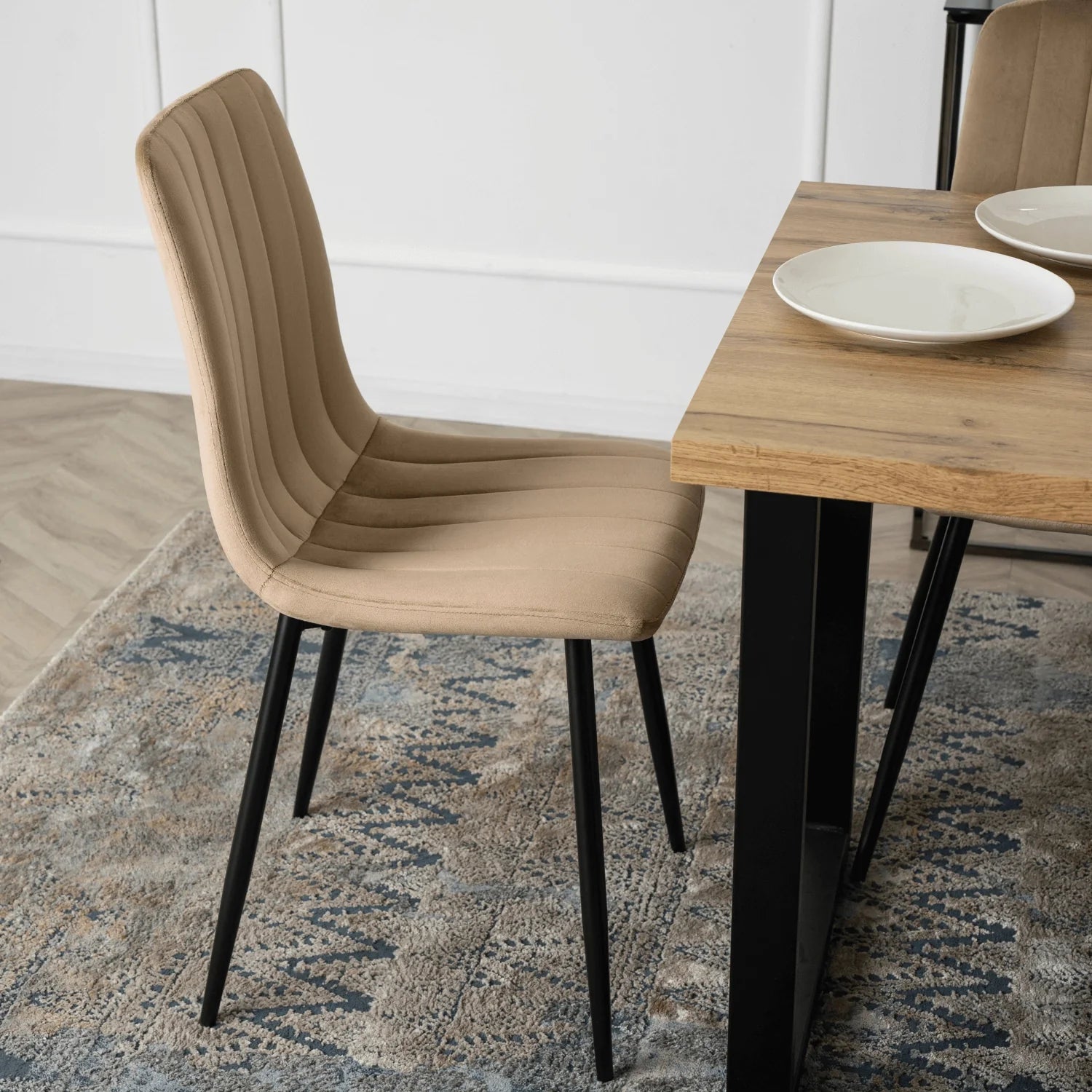 Elite IBIS Beige Velvet Chair – A Touch of Modern Elegance