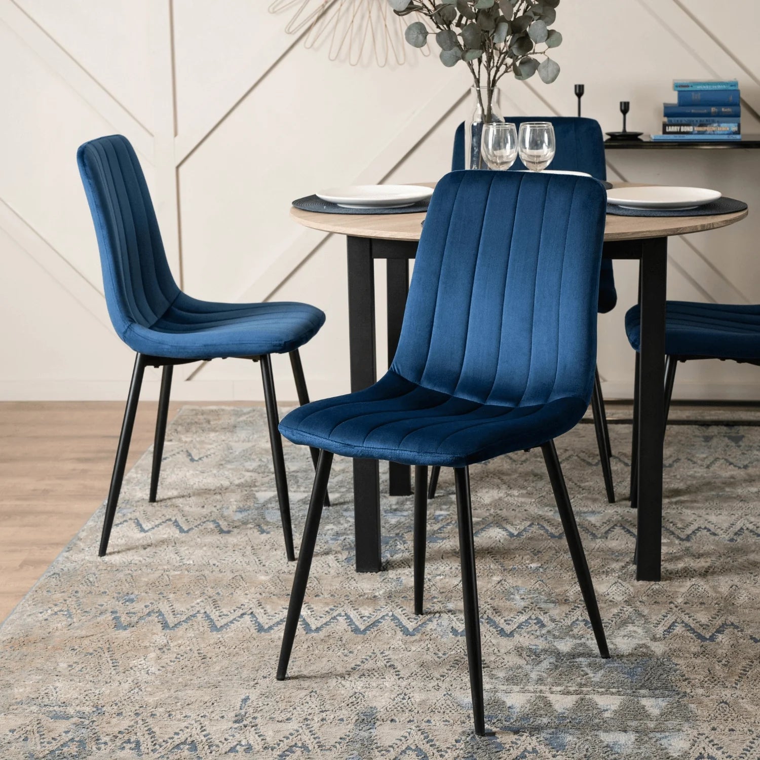 Elite IBIS Navy Blue Velvet Chair – Timeless Elegance & Supreme Comfort