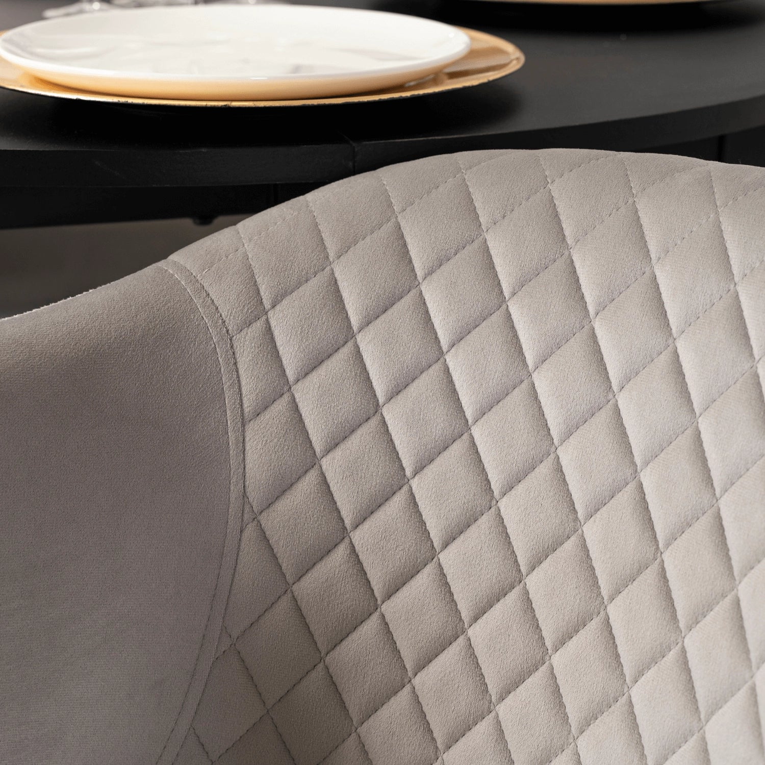 Elite INNES 2 Gray Velvet Chair – Modern Comfort with a Touch of Elegance