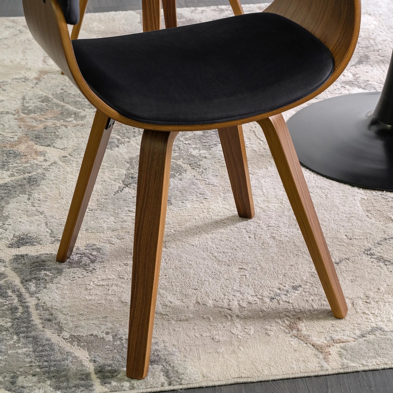 Elite OHIO 2 Chair – Black Velvet & Walnut Bentwood