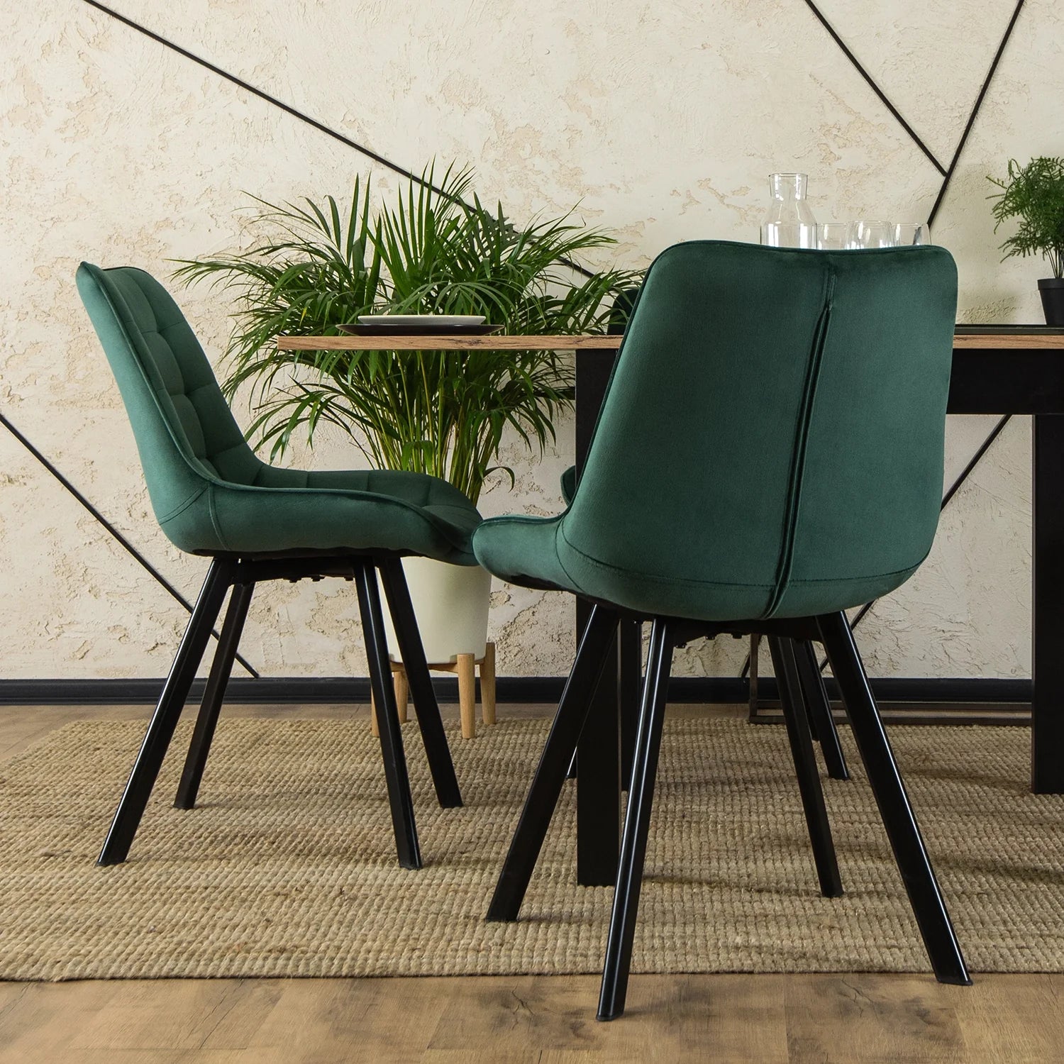 Elite RICK Green Velvet Chair – A Statement of Style and Comfort