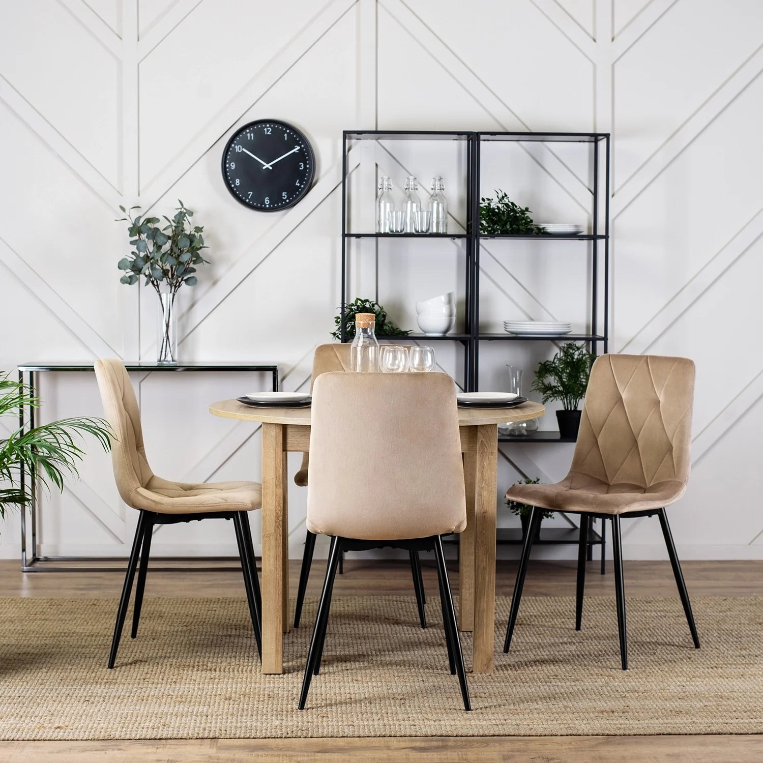 Elite ROBIN Beige Samtsessel – Eine zeitlose Mischung aus Eleganz und Komfort