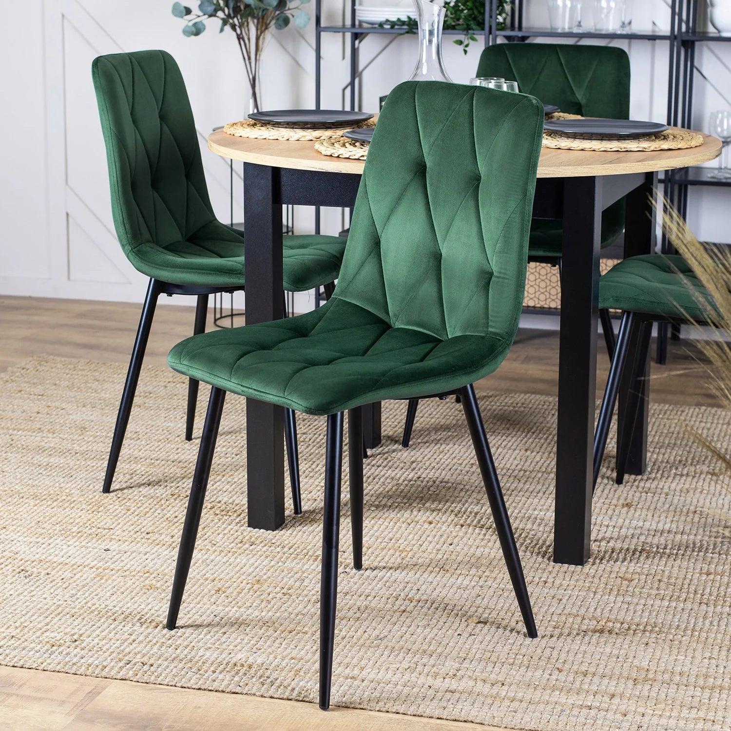 Elite ROBIN Green Velvet Chair – A Perfect Blend of Elegance and Comfort