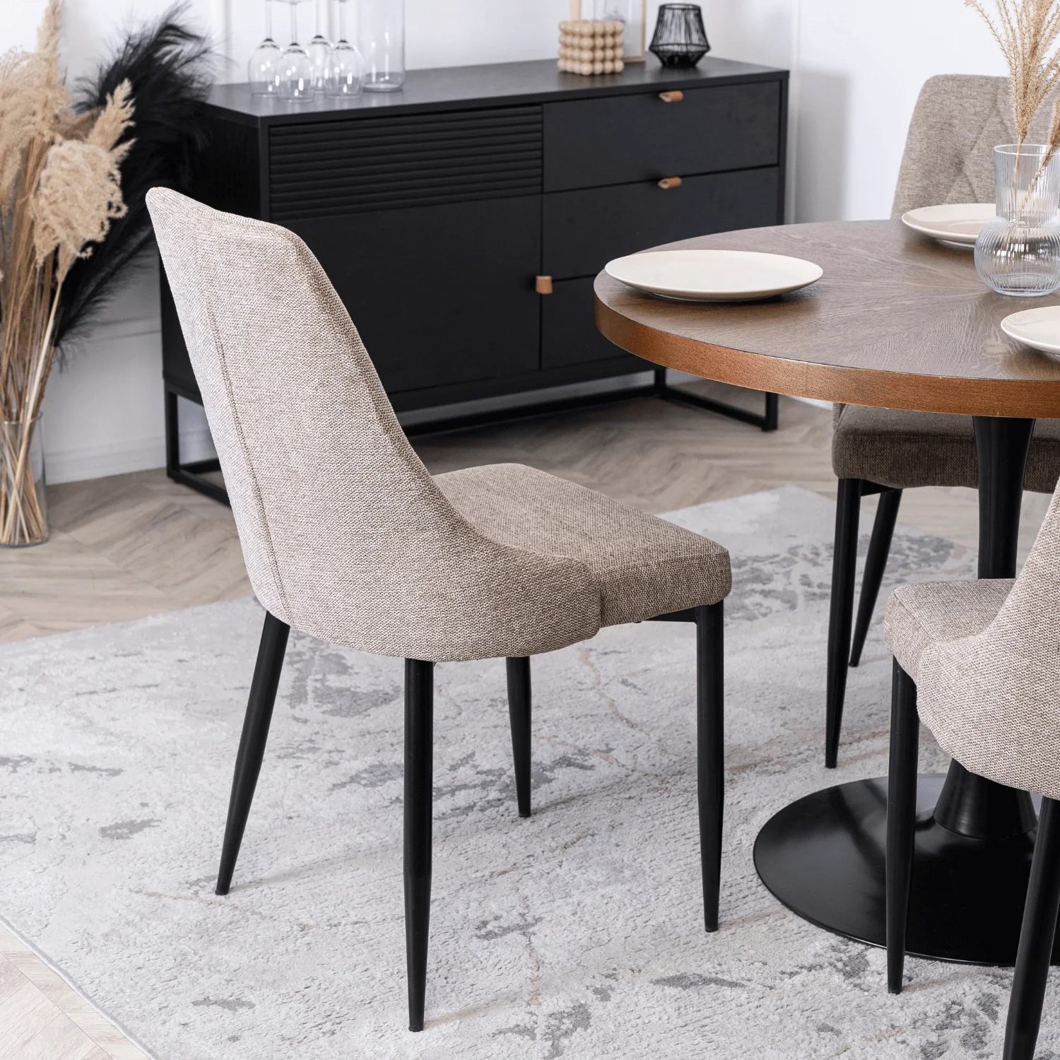 Elite CORK 2 Beige Upholstered Chair – Modern Elegance & Ultimate Comfort