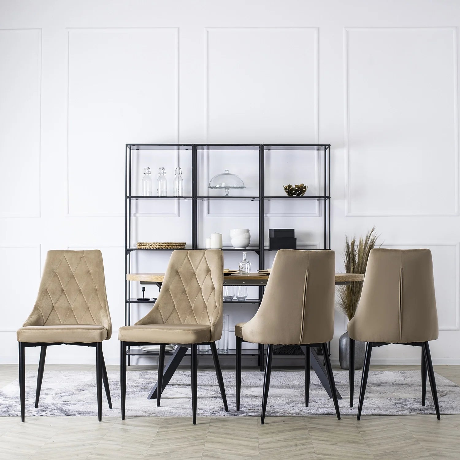 Elite CORK Beige Velvet Chair – Timeless Elegance for Your Interior