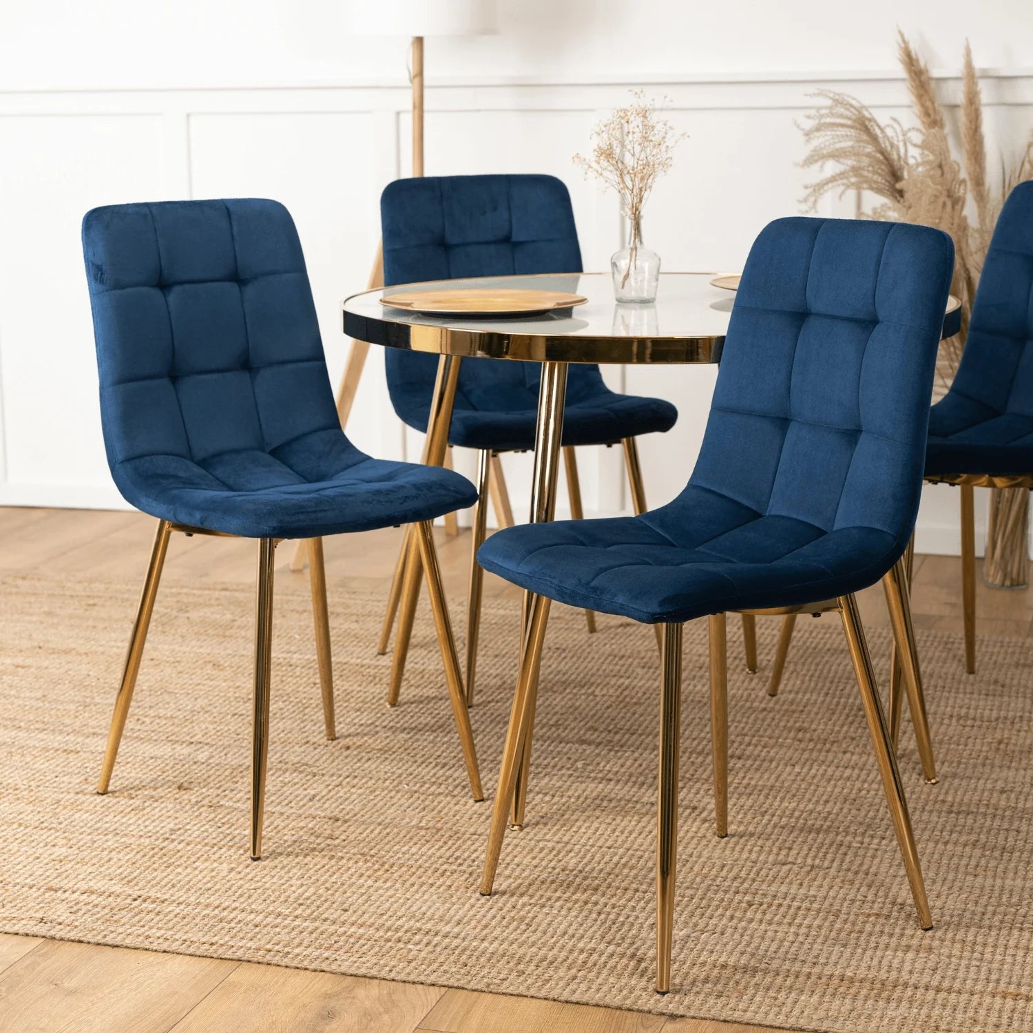 Elite YORK Navy Blue Velvet Chair – A Statement of Modern Luxury
