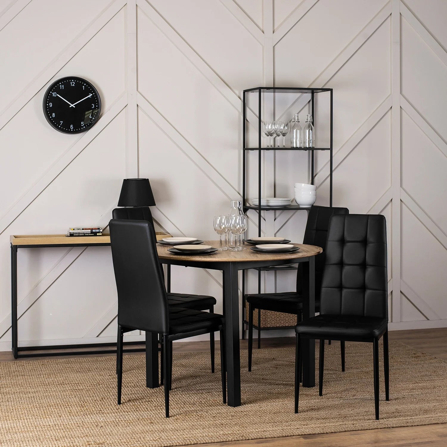 Elite TEX 2 Black Eco-Leather Chair – Sleek & Timeless Elegance