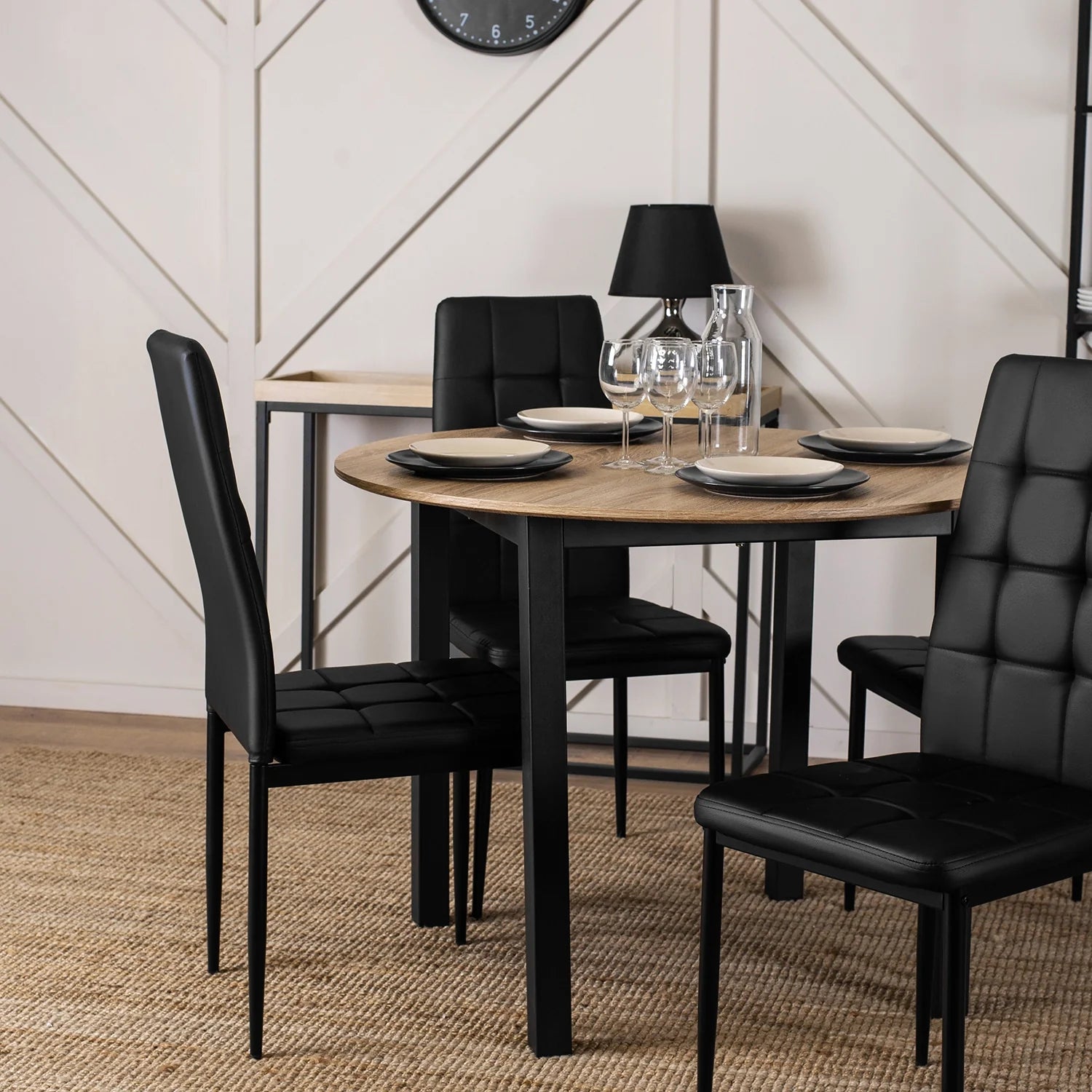 Elite TEX 2 Black Eco-Leather Chair – Sleek & Timeless Elegance