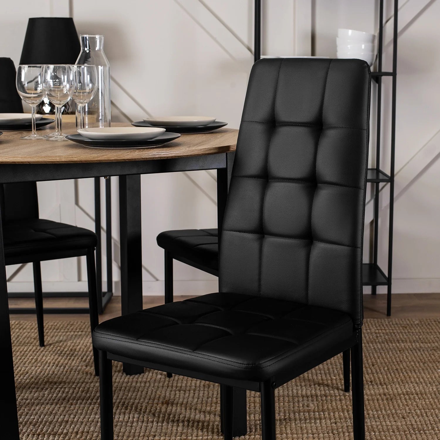 Elite TEX 2 Black Eco-Leather Chair – Sleek & Timeless Elegance