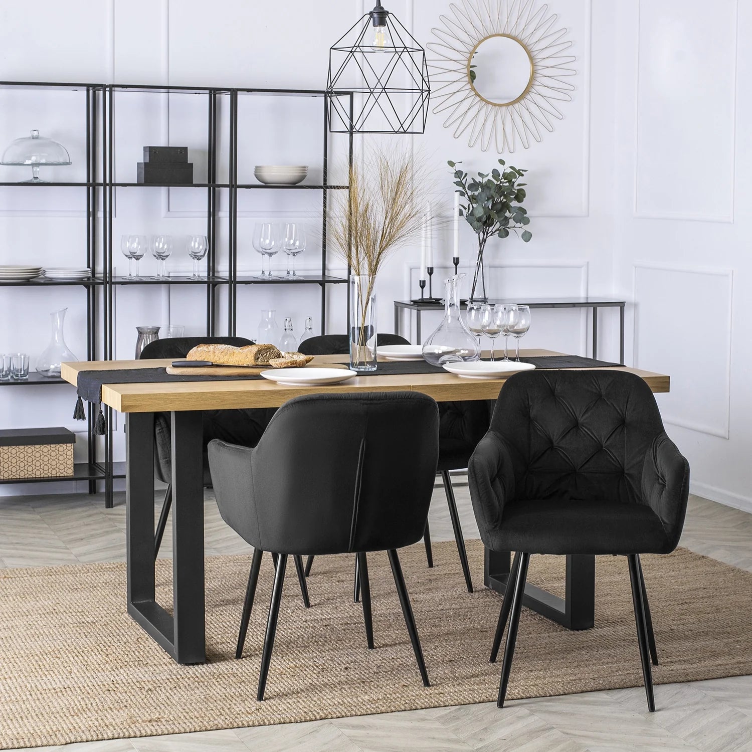 Elite VIKI Black Velvet Chair – Modern Elegance & Supreme Comfort