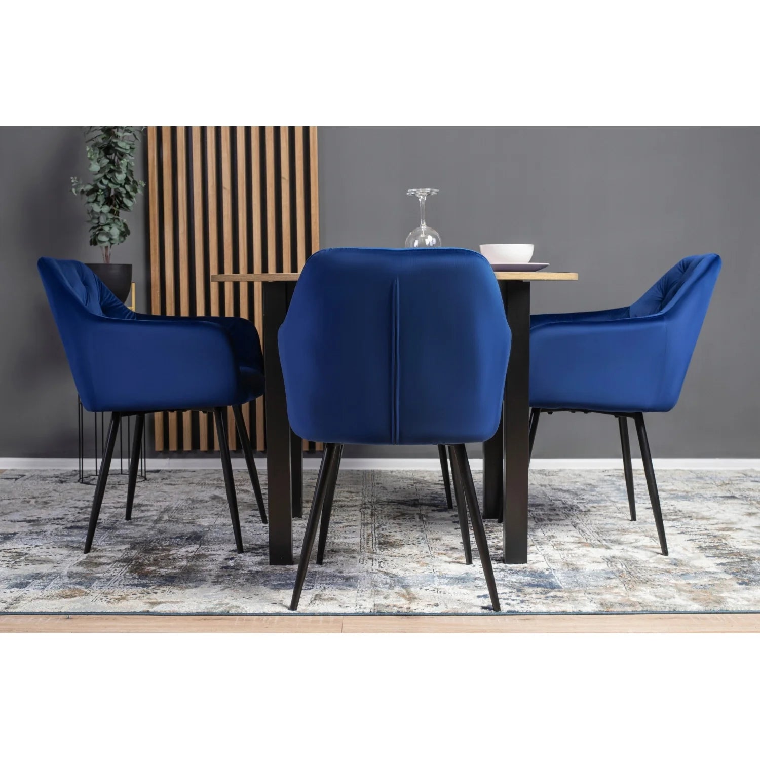 Elite VIKI Navy Blue Velvet Chair – Luxurious & Stylish Comfort