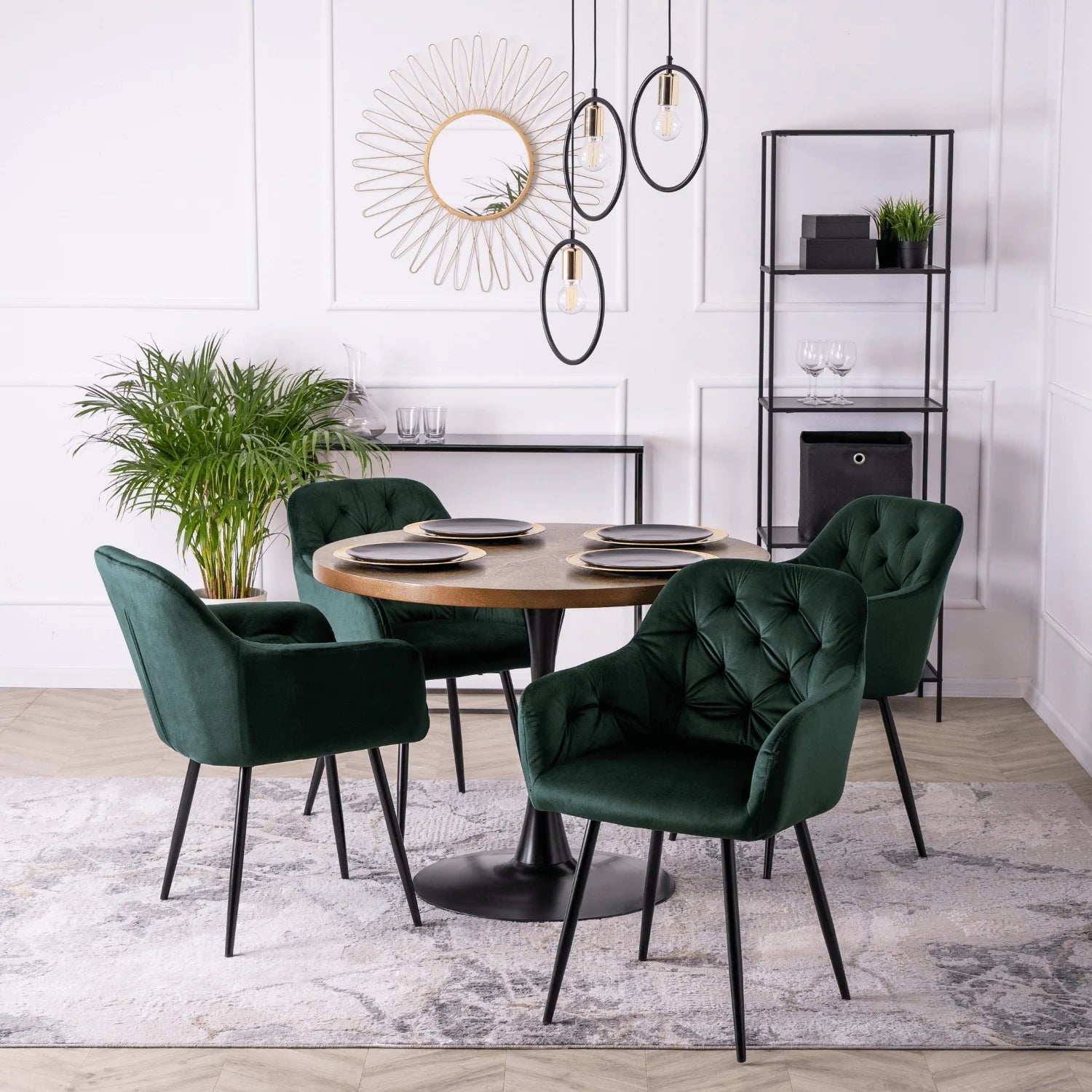 Elite VIKI Green Velvet Chair – Elegant & Cozy Seating