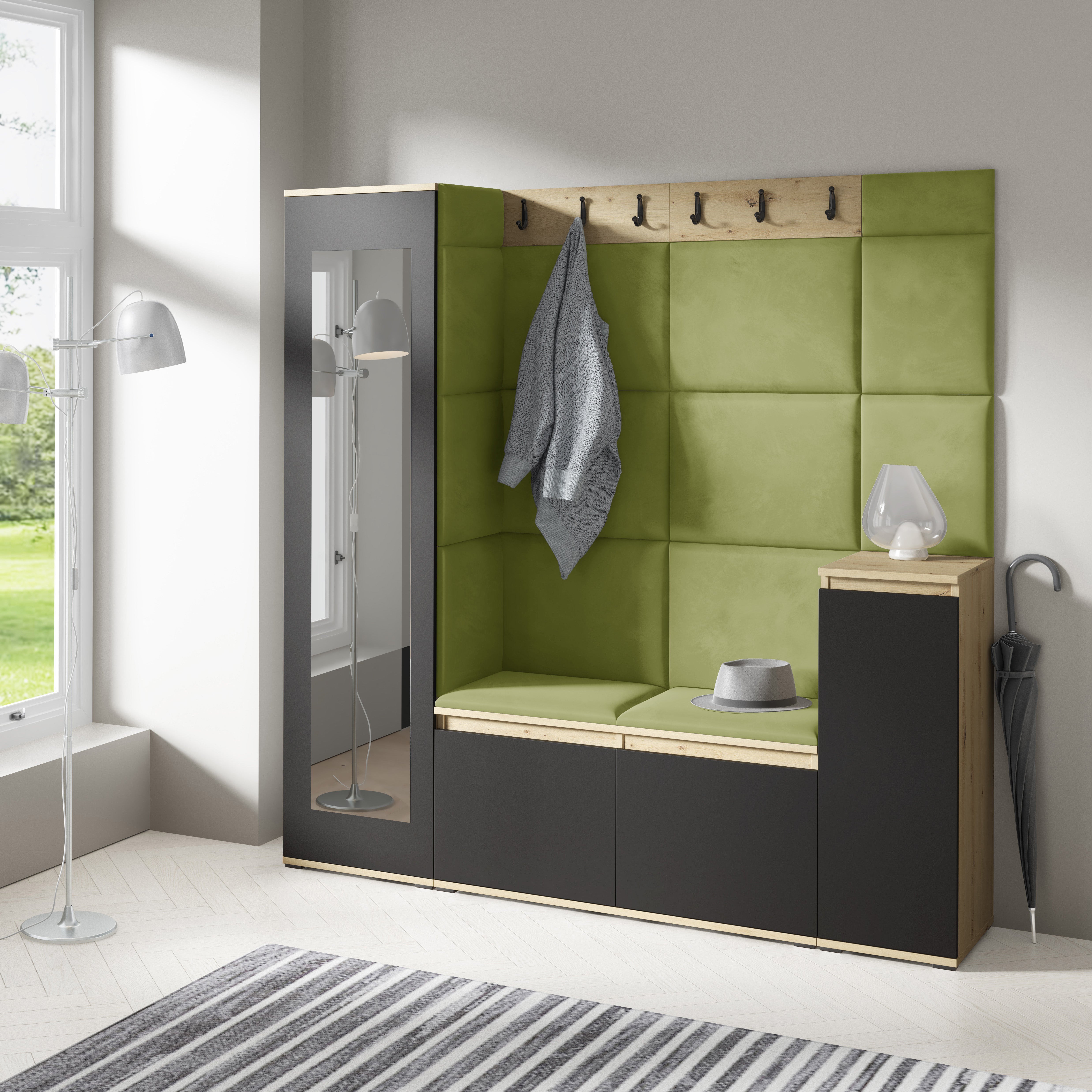 PK Emi 28 Flurschrank Aristan Eiche/Schwarz - Gepolsterte Paneele in verschiedenen Farben